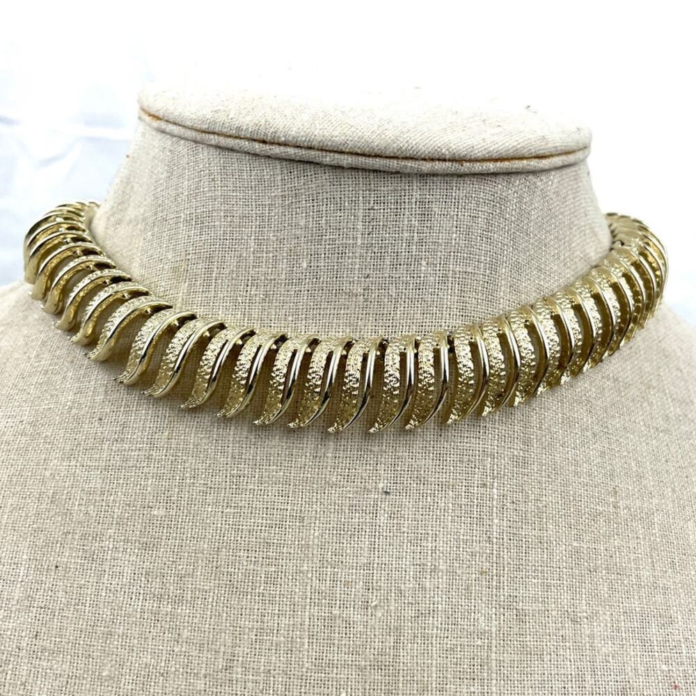 VTG Kramer Gold Tone Bib Necklace Signed MCM Textured Statement 15"